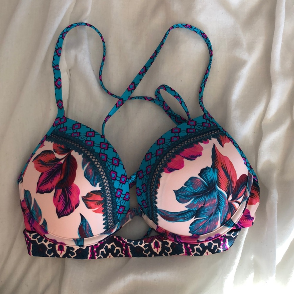 Shade and Shore Bikini Top